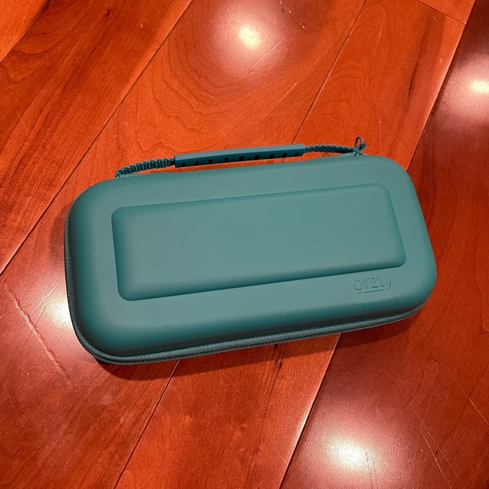Orzly Switch Lite DS Case